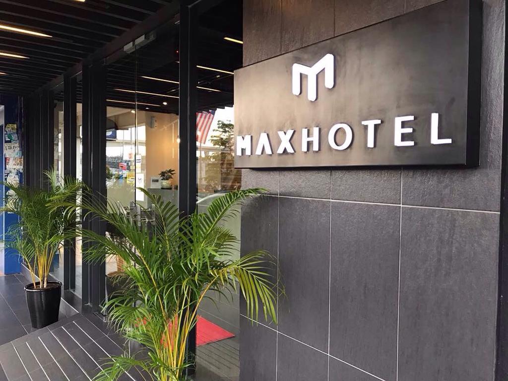 Max Hotel Subang Jaya Exteriér fotografie