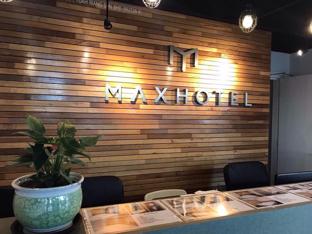 Max Hotel Subang Jaya Exteriér fotografie